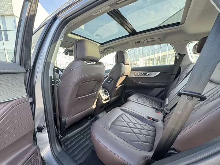 Фото 5 - Chery Tiggo 8 Pro