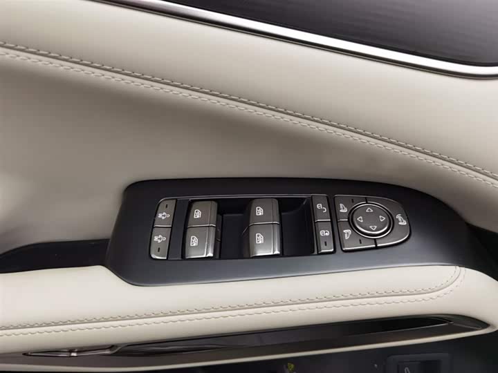 Фото 9 - BYD Song L