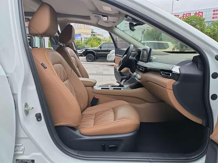 Фото 13 - Nissan Teana