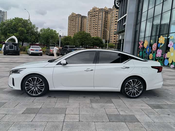 Фото 3 - Nissan Teana