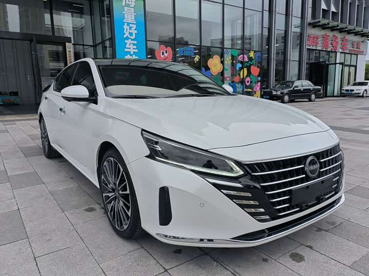 Фото 7 - Nissan Teana