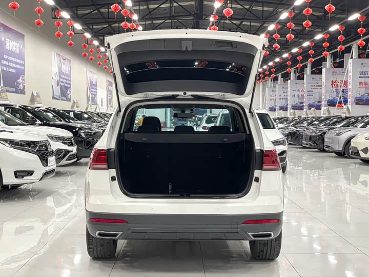 Фото 14 - Volkswagen Tharu