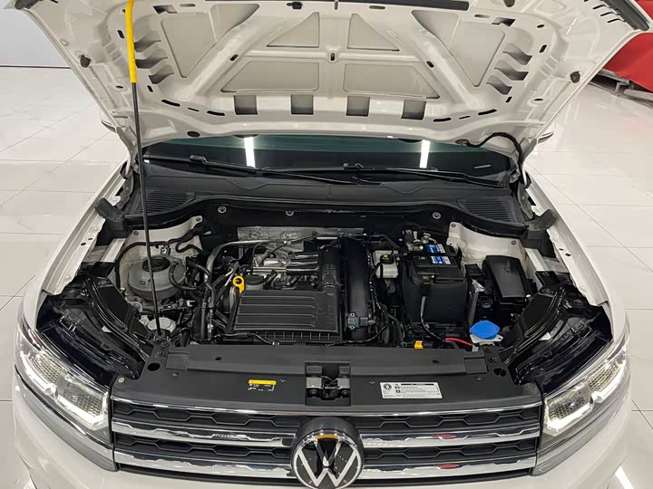 Фото 18 - Volkswagen Tharu