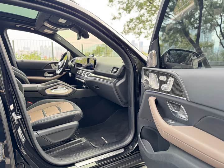 Фото 17 - Mercedes-Benz GLS-Class AMG