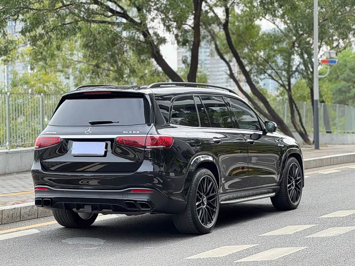 Фото 3 - Mercedes-Benz GLS-Class AMG