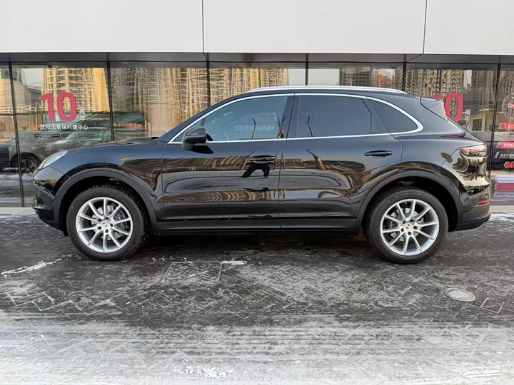 Фото 3 - Porsche Cayenne