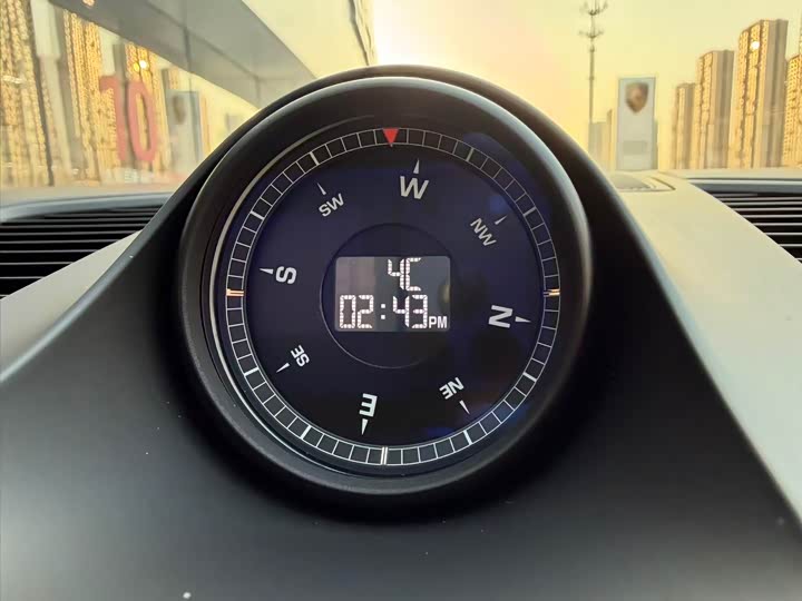 Фото 8 - Porsche Cayenne