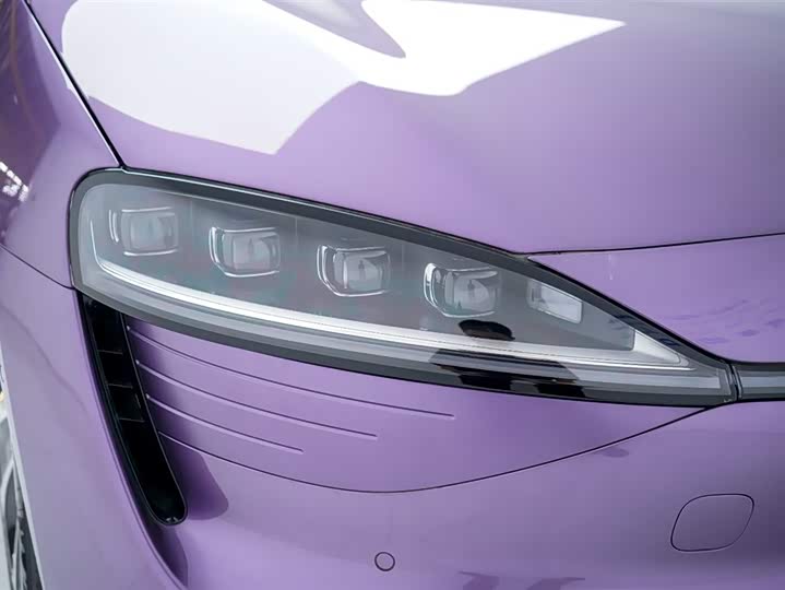 Фото 34 - Luxeed S7