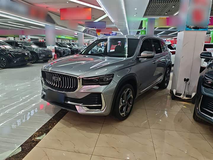 Фото 2 - Geely Monjaro