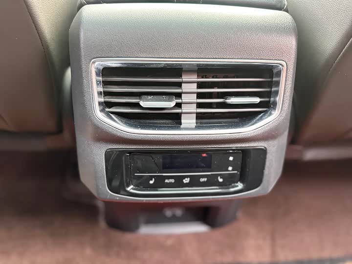 Фото 11 - Volkswagen Talagon