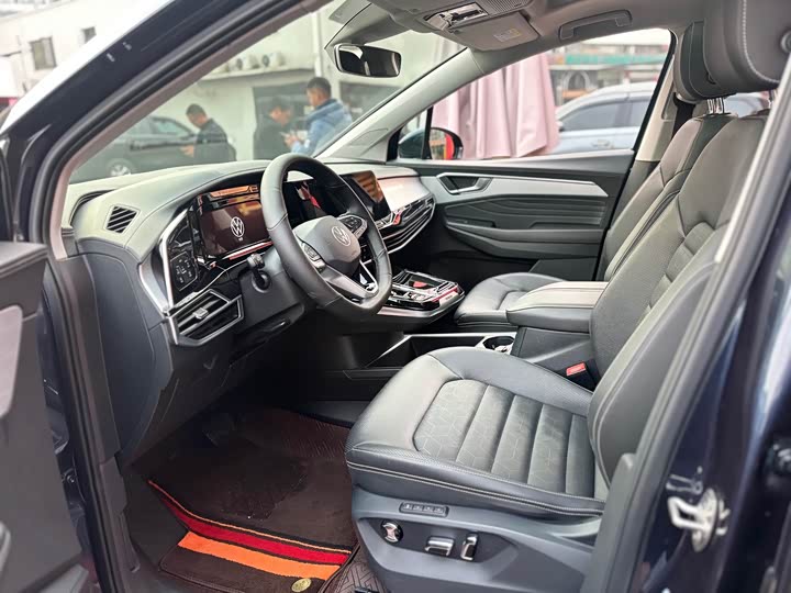 Фото 4 - Volkswagen Talagon