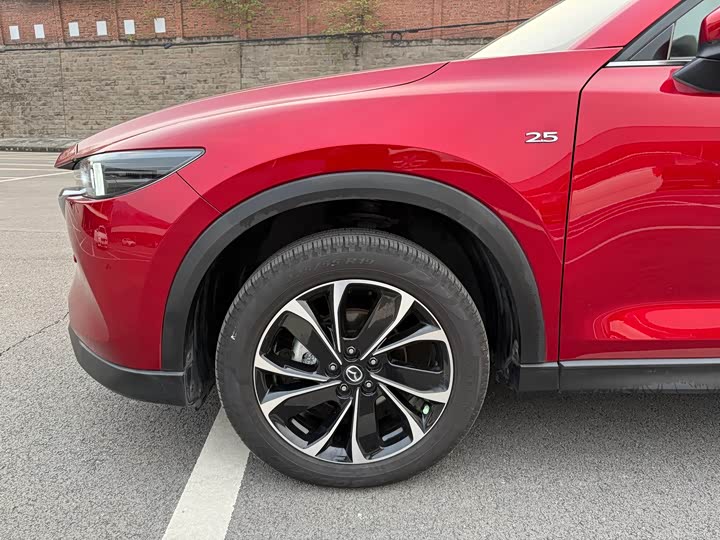 Фото 10 - Mazda CX-5