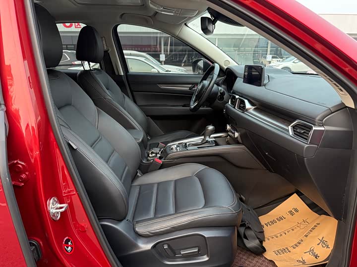 Фото 22 - Mazda CX-5