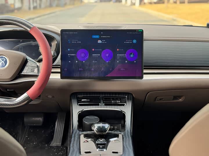 Фото 16 - BYD Han