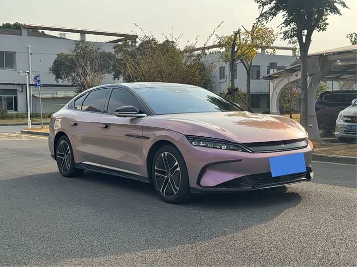 Фото 3 - BYD Han