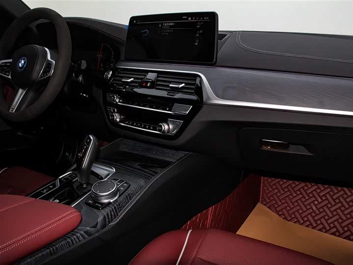 Фото 25 - BMW 5 Series Hybrid