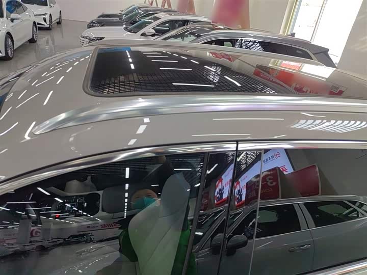 Фото 27 - BYD Song Plus Hybrid/EV