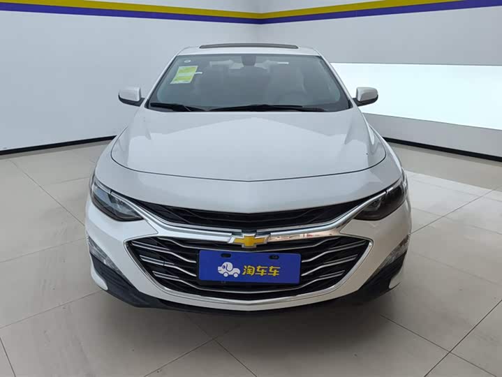 Фото 2 - Chevrolet Malibu XL