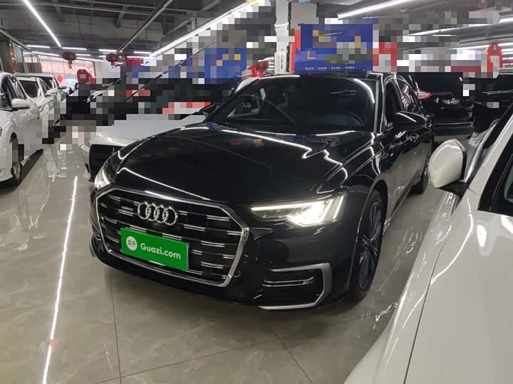 Фото 1 - Audi A6L