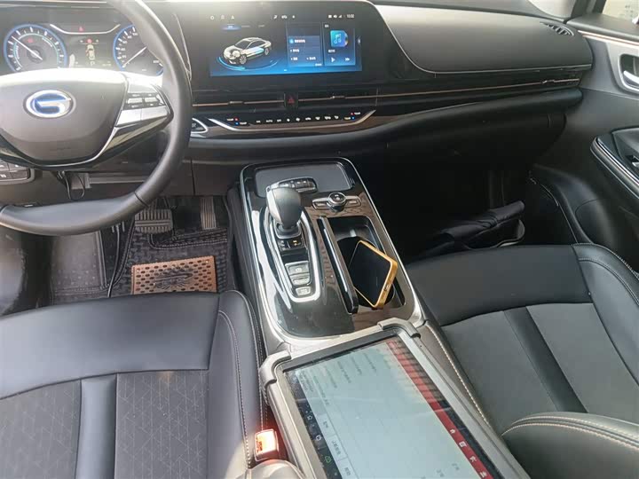 Фото 14 - GAC Aion S