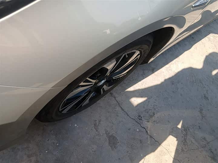 Фото 23 - GAC Aion S