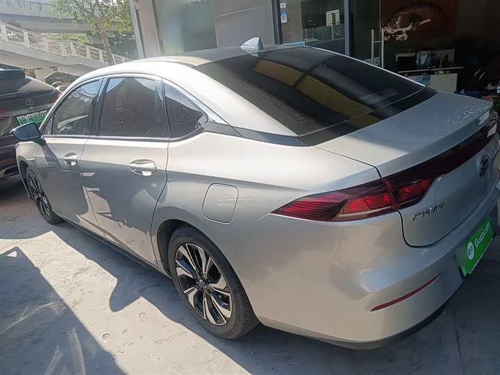 Фото 4 - GAC Aion S