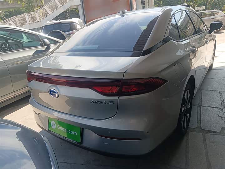 Фото 6 - GAC Aion S