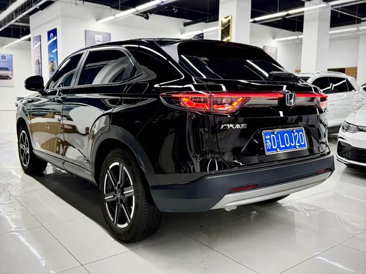 Фото 4 - Honda Vezel