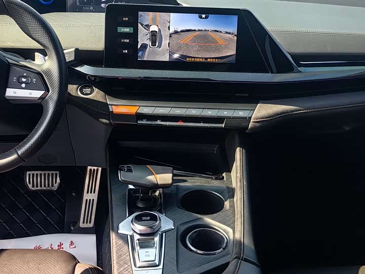 Фото 8 - Changan UNI-V