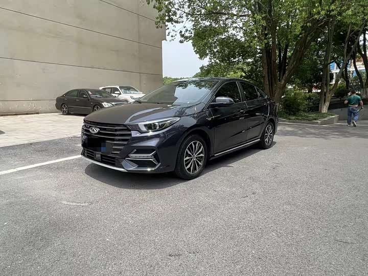 Фото 1 - Chery Omoda S5 (Arrizo 5 Plus)