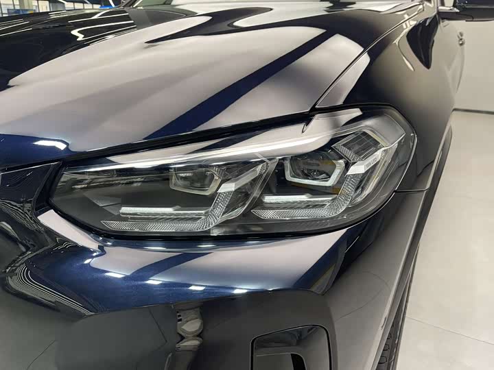 Фото 16 - BMW X4