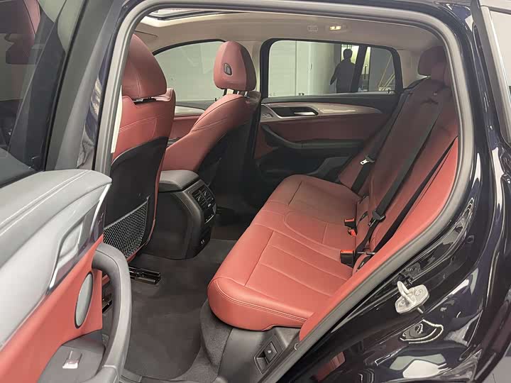 Фото 17 - BMW X4