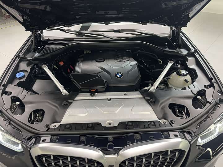 Фото 24 - BMW X4