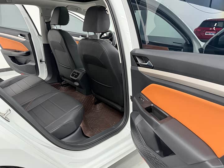 Фото 20 - Volkswagen Bora