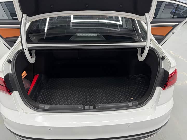 Фото 22 - Volkswagen Bora