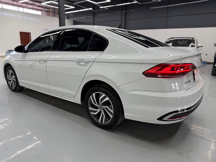 Фото 4 - Volkswagen Bora