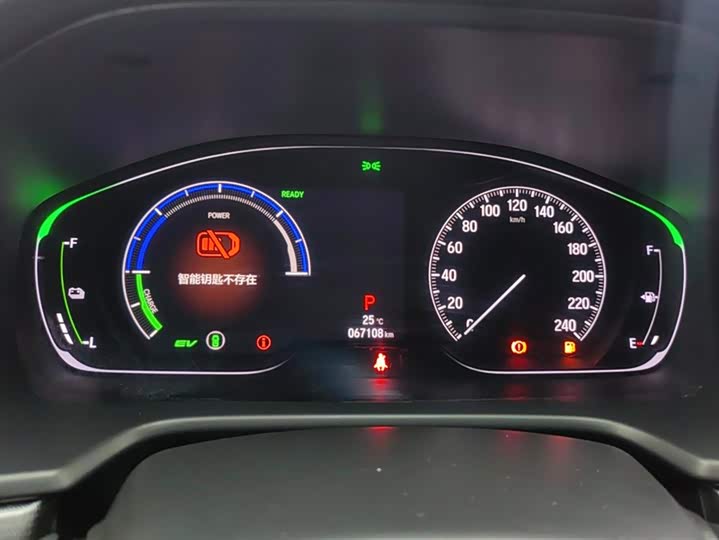 Фото 14 - Honda Accord