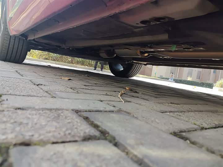 Фото 18 - Geely Monjaro