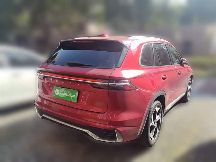 Фото 29 - Geely Monjaro