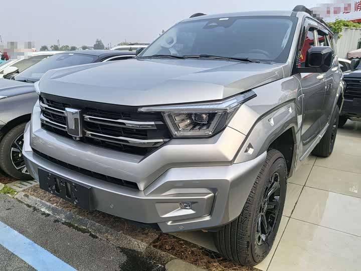 Фото 1 - Tank 400 Hybrid