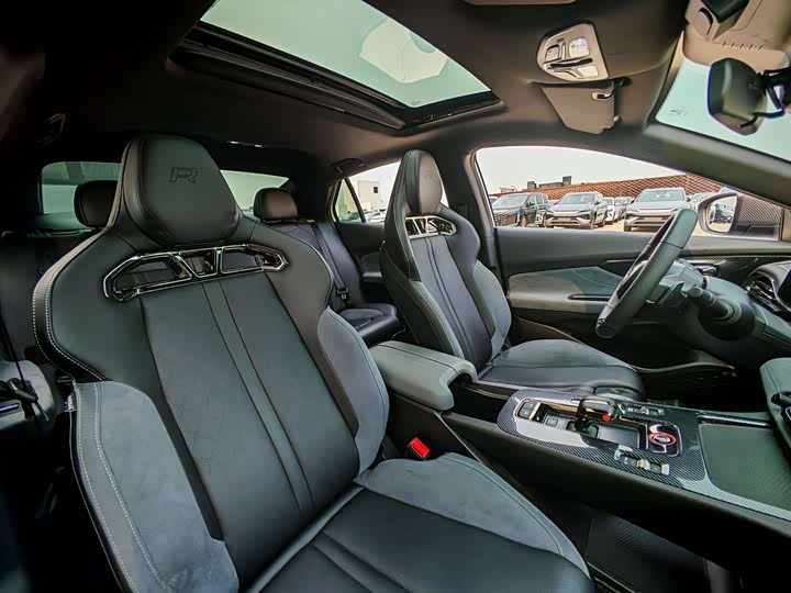 Фото 14 - GAC Trumpchi Empow R