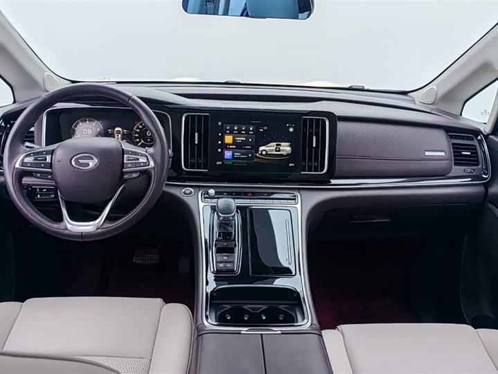 Фото 12 - GAC Trumpchi M8