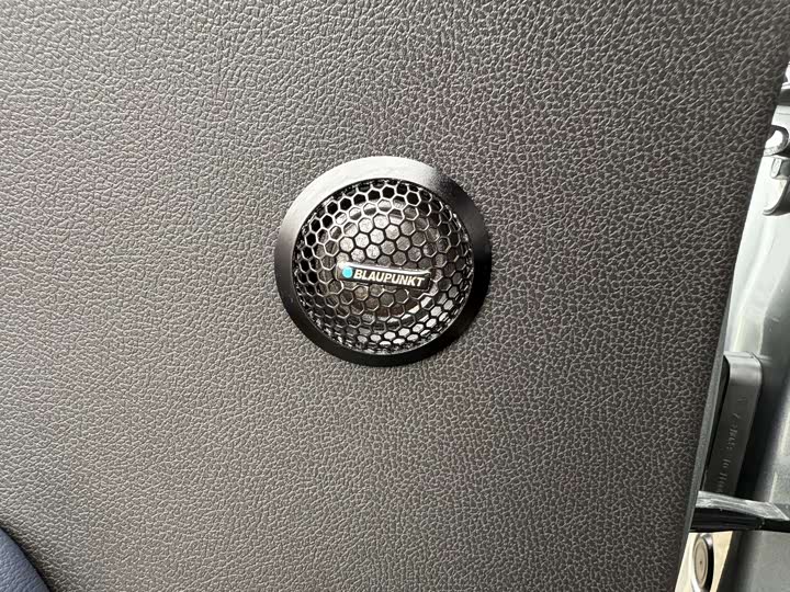 Фото 24 - Chevrolet Monza