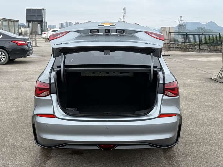 Фото 9 - Chevrolet Monza