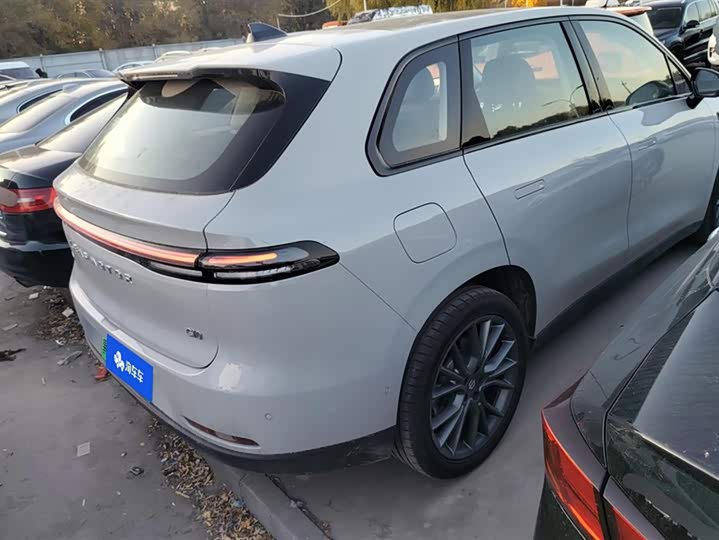 Фото 3 - Leapmotor C10