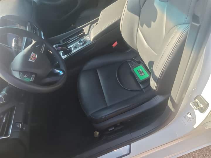 Фото 15 - Cadillac CT5