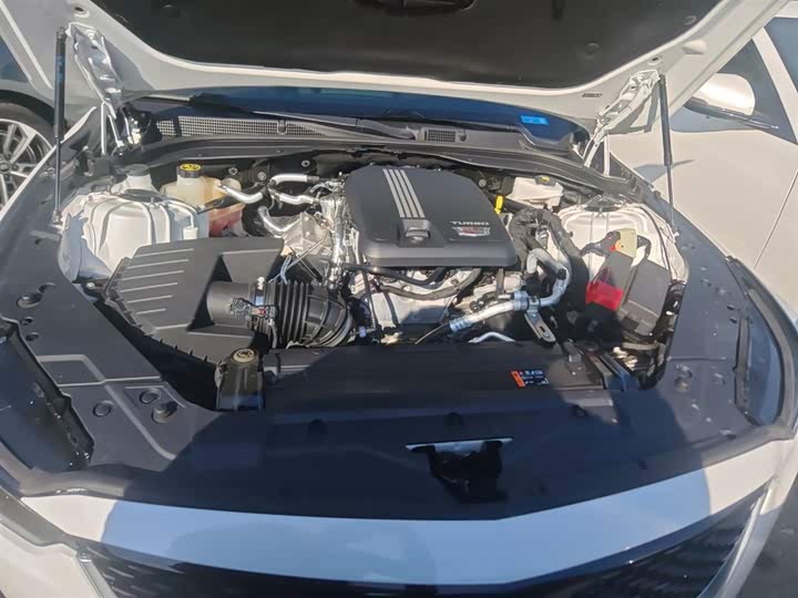 Фото 20 - Cadillac CT5