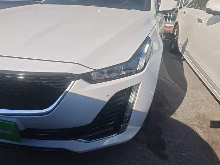 Фото 24 - Cadillac CT5