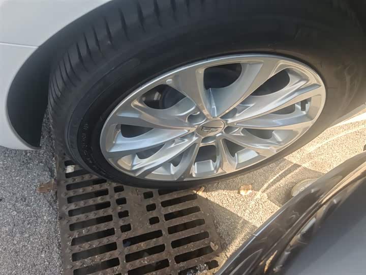 Фото 26 - Cadillac CT5