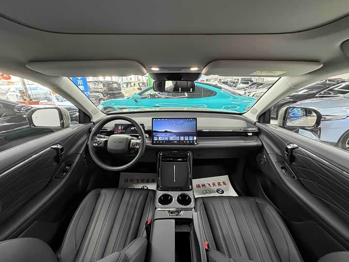 Фото 8 - GAC Aion V